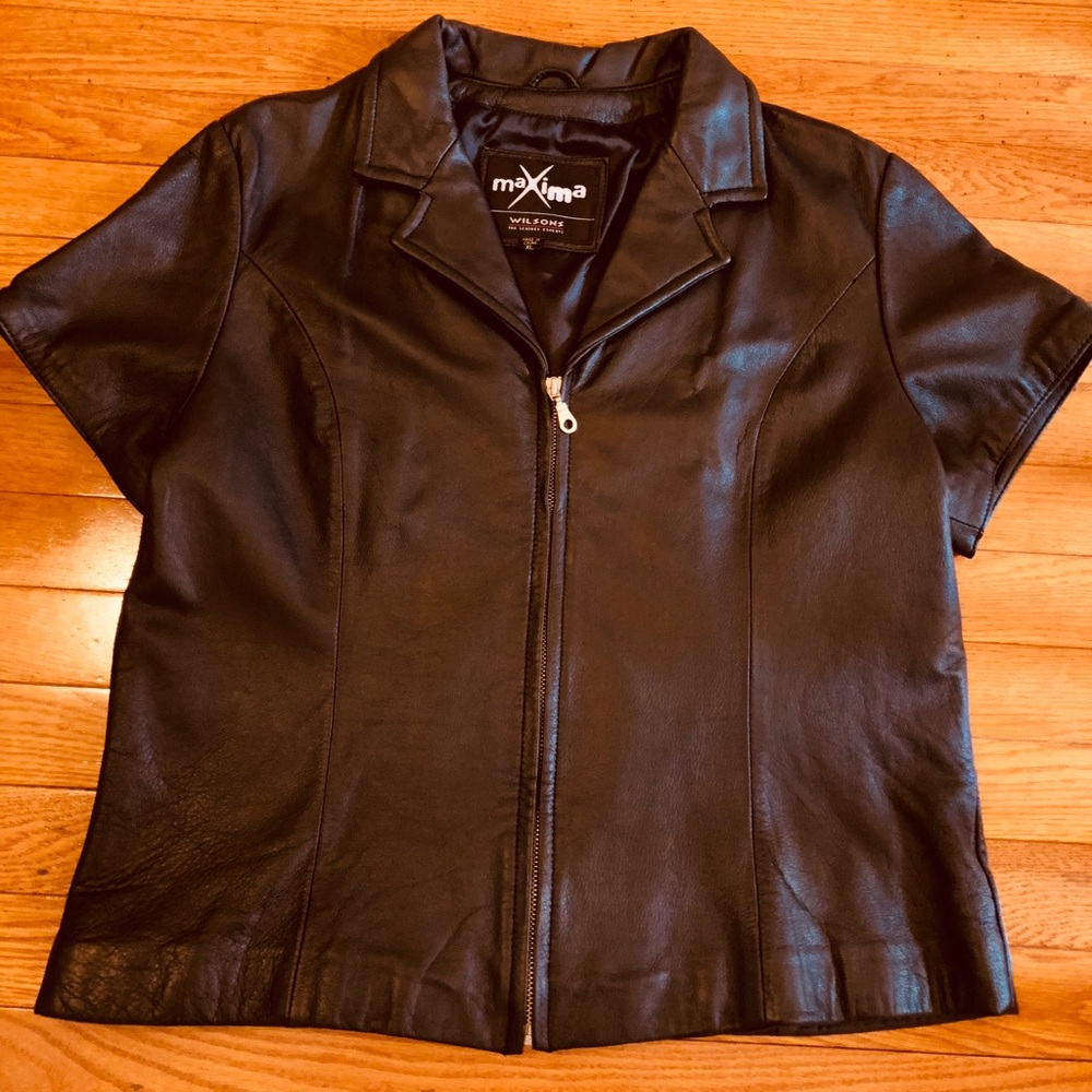 💯% Leather Top